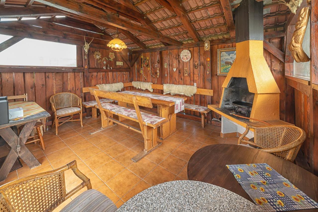 Penzion Mlynárov Dvor Dubrava Exterior foto